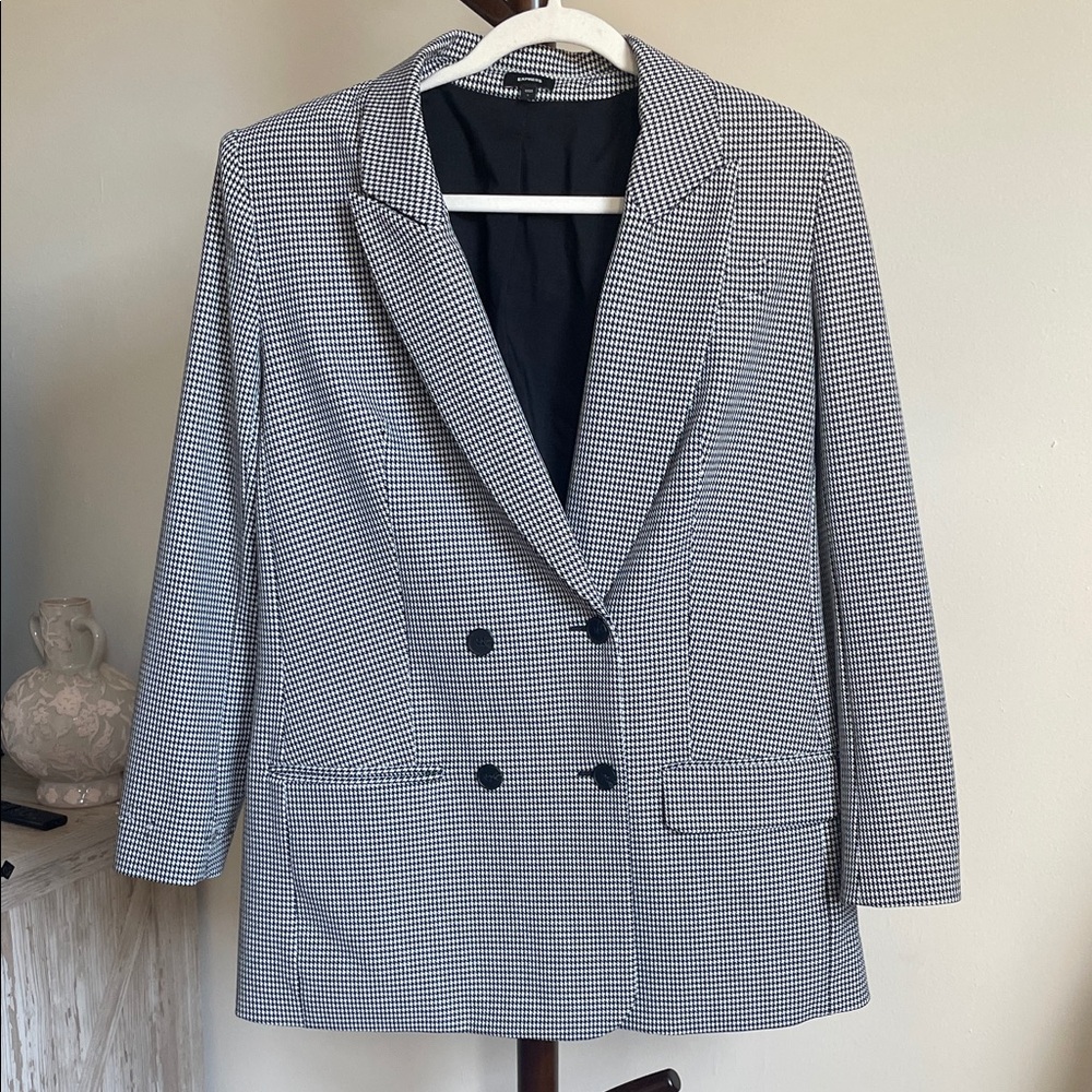 Express Black and White Houndstooth Blazer
